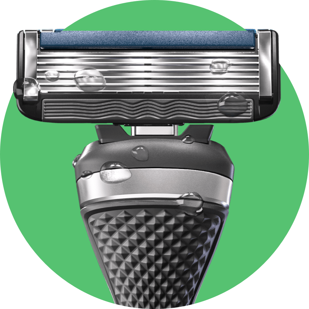 Image of 6 Blade Razor.
