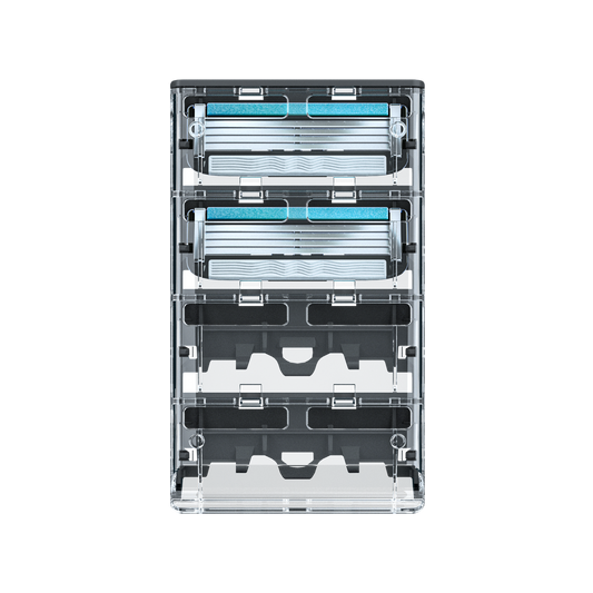 Photo of 2 Club Series 4 Blade razor in a 4 capacity razor cassette 