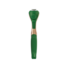 Limited edition shaving handle in mistletoe green with copped accents